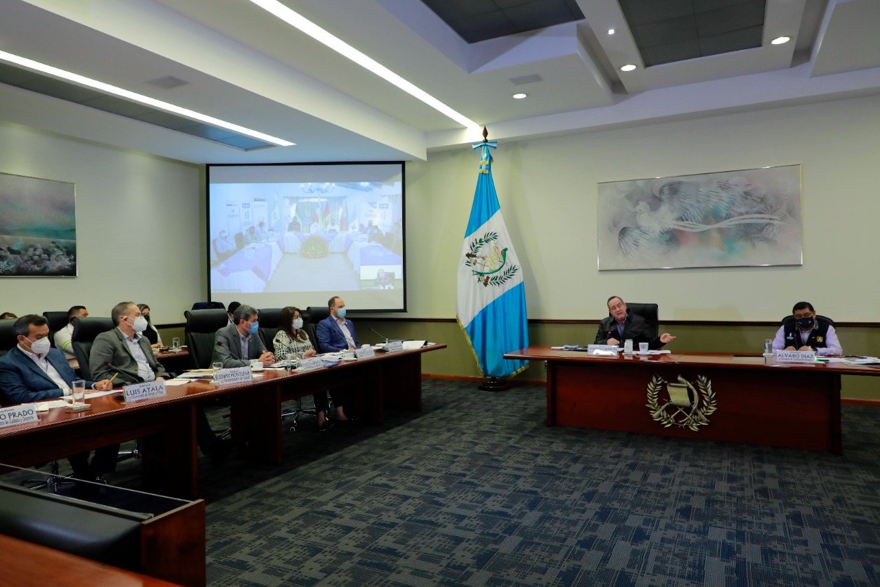 En la reunión se presentaron 155 compromisos de los alcaldes de Jalapa y Chimaltenango.