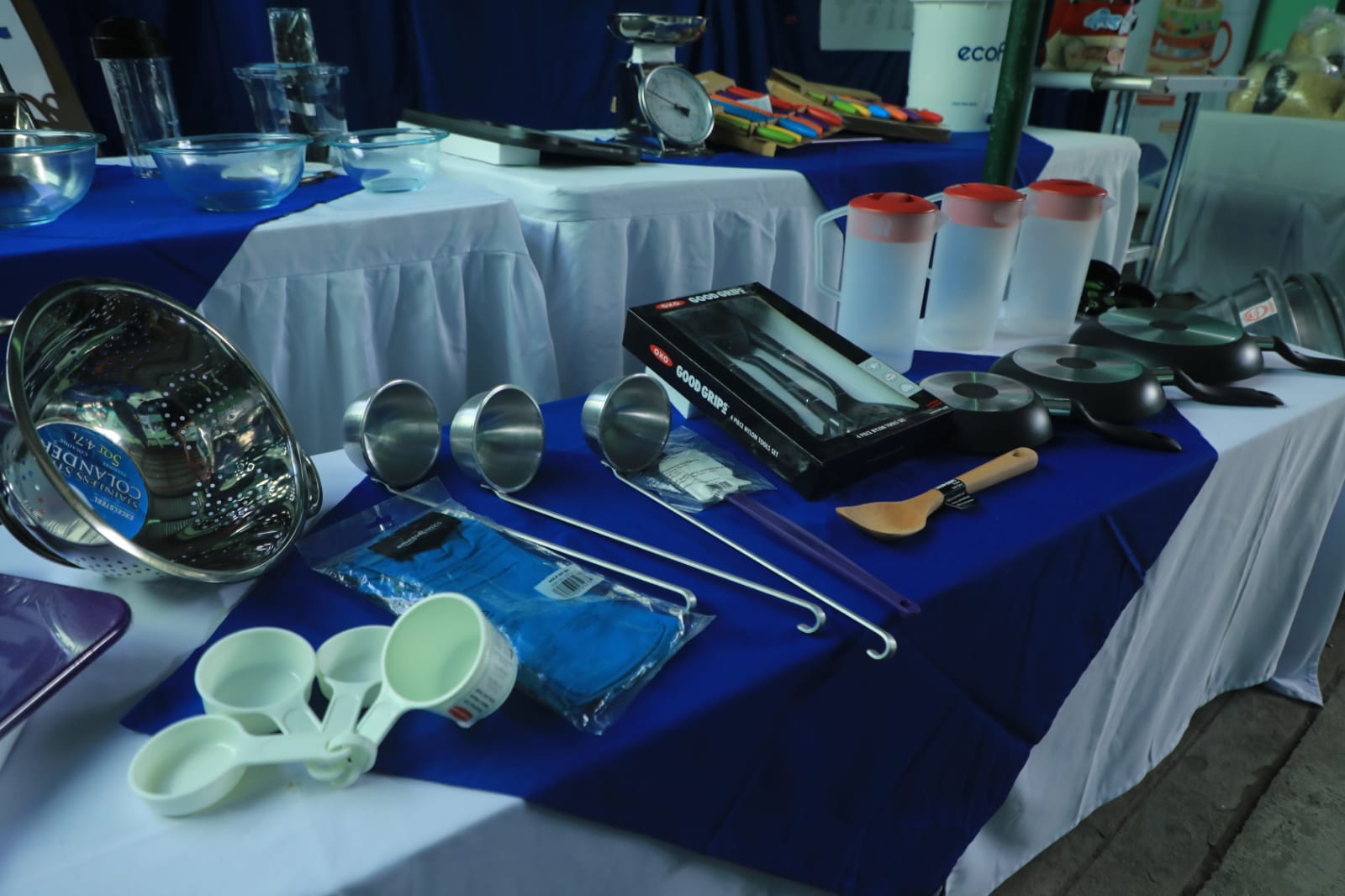 PMA entrega utensilios de cocina a 501 escuelas
