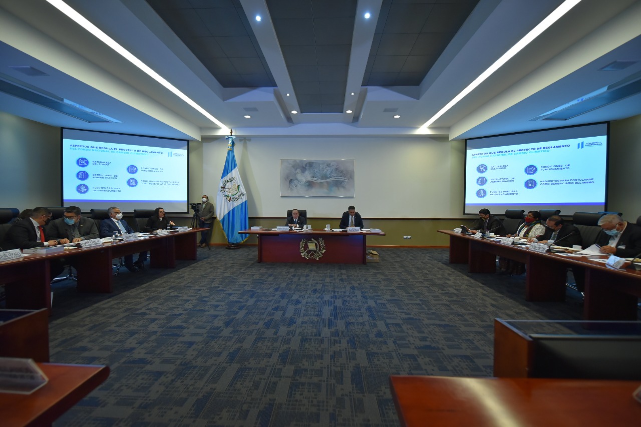Consejo del Cambio Climático discutirá propuestas de ley de aguas y política de descarbonización