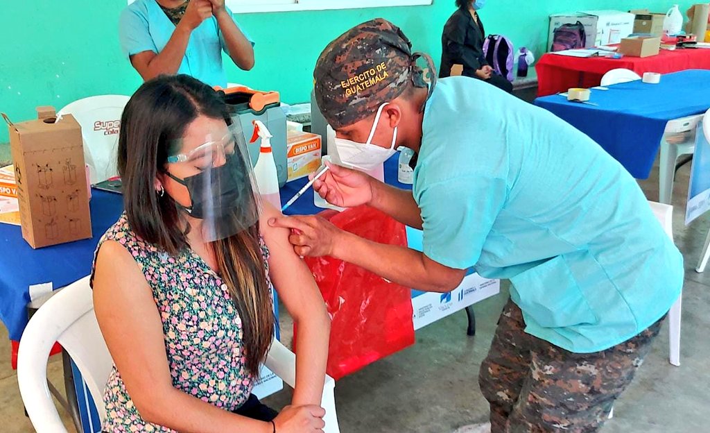 Departamento de Guatemala registra más de 870 mil personas vacunadas contra el coronavirus