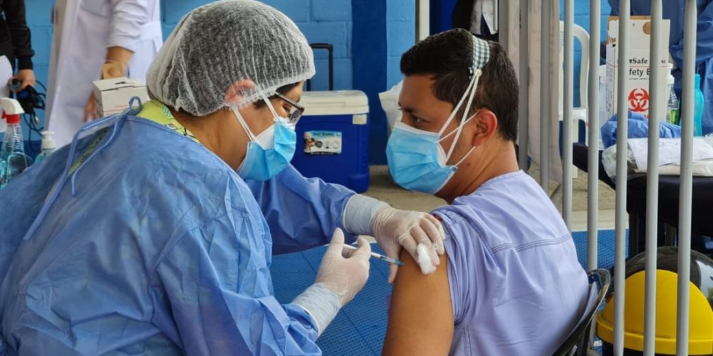 Departamento de Guatemala supera el millón de primeras dosis de vacuna administradas