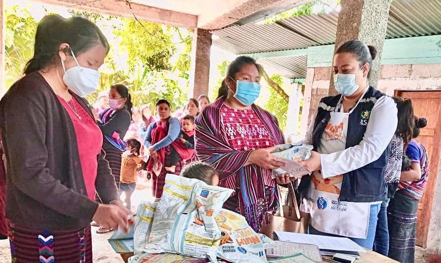 Distribución de NutriNiños favorece a miles de menores huehuetecos