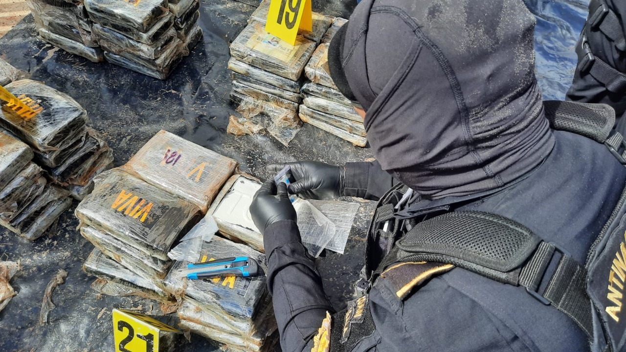Despojan a narcotraficantes de más de 25 millones de quetzales