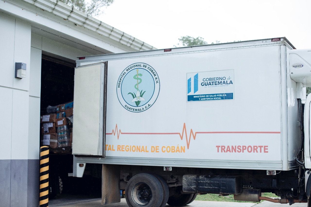 Hospitales de Alta Verapaz reciben ayuda humanitaria