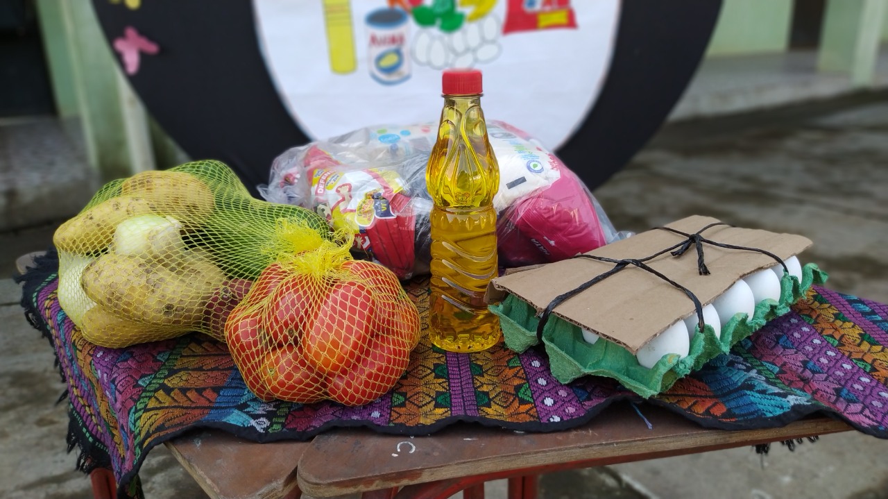 Más de 100 mil estudiantes de Suchitepéquez reciben alimentos escolares