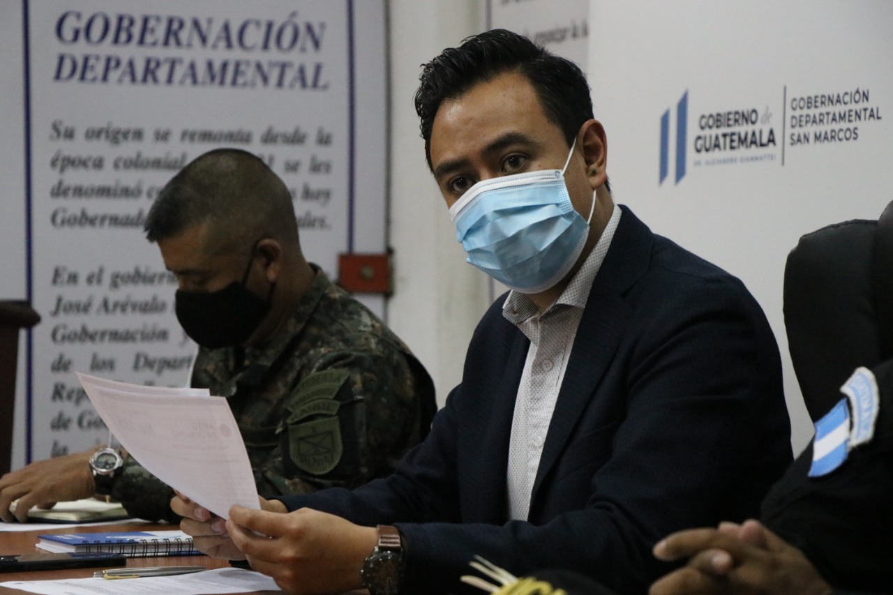 Personal de la Codred de San Marcos en prevención ante la lluvia