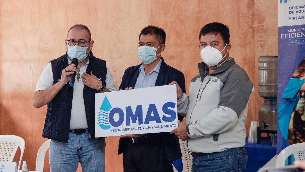 Santa Cruz Verapaz implementará oficina municipal de agua y saneamiento
