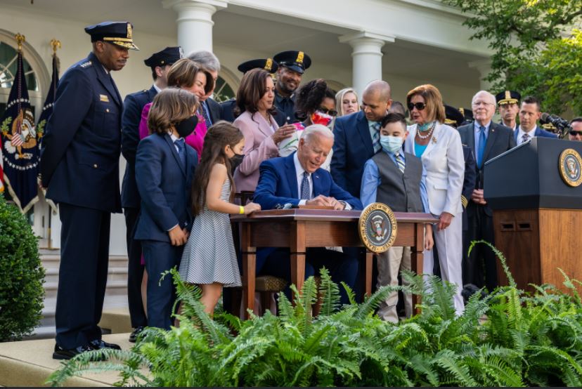 Biden sobre asalto al Capitolio: “La tragedia de aquel día se merece la verdad”