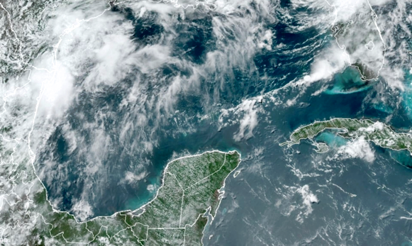 Prevén que novena depresión sea huracán cuando entre en el golfo de México