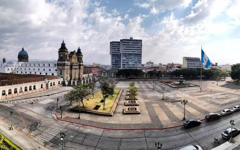 Centro de vacunación contra COVID-19 en Plaza de la Constitución empezará a funcionar este viernes