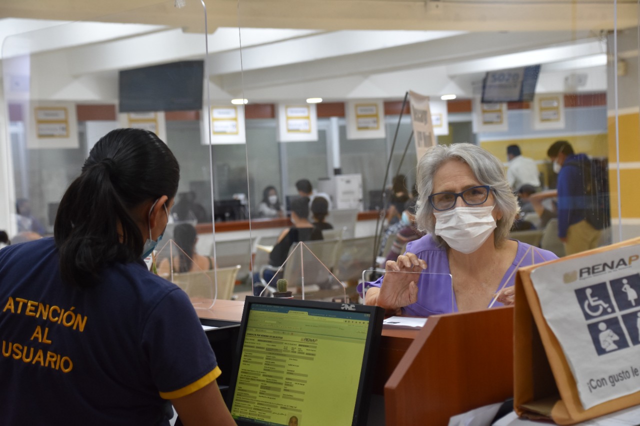 Renap amplía horario para garantizar atención de la población