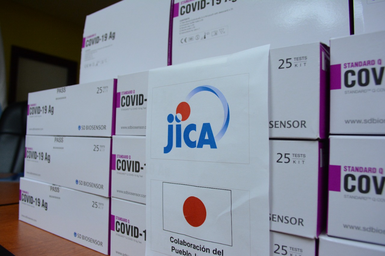 JICA entrega al Ministerio de Salud más de 103 mil pruebas para detección de COVID-19