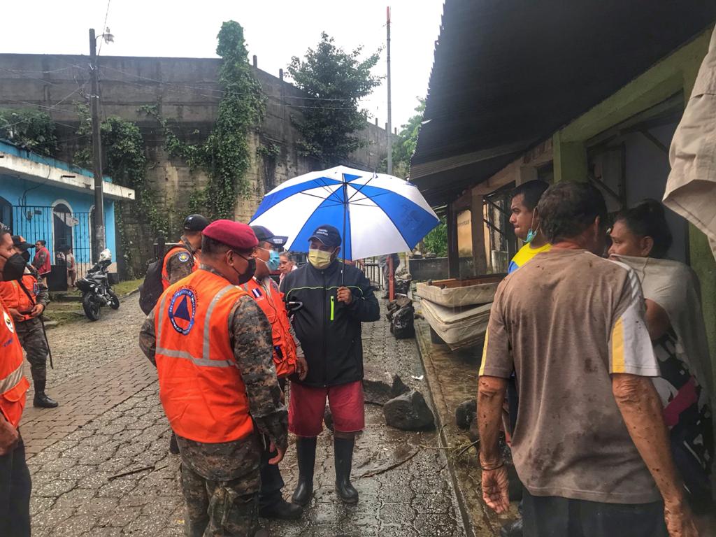 Conred asiste a más de 2 mil personas por fuertes lluvias en tres departamentos