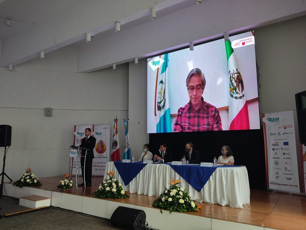 Inauguran Feria Internacional del Libro en Guatemala 2021