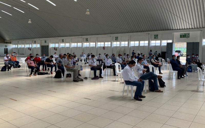 La SCEP capacita a personal de las municipalidades para el uso del Siprocode.