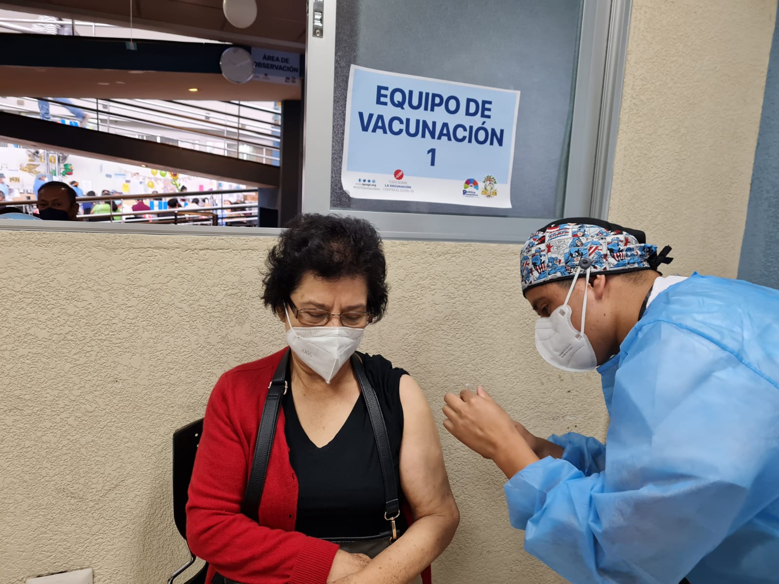 Plan de Vacunación contra el COVID-19 en el IGSS