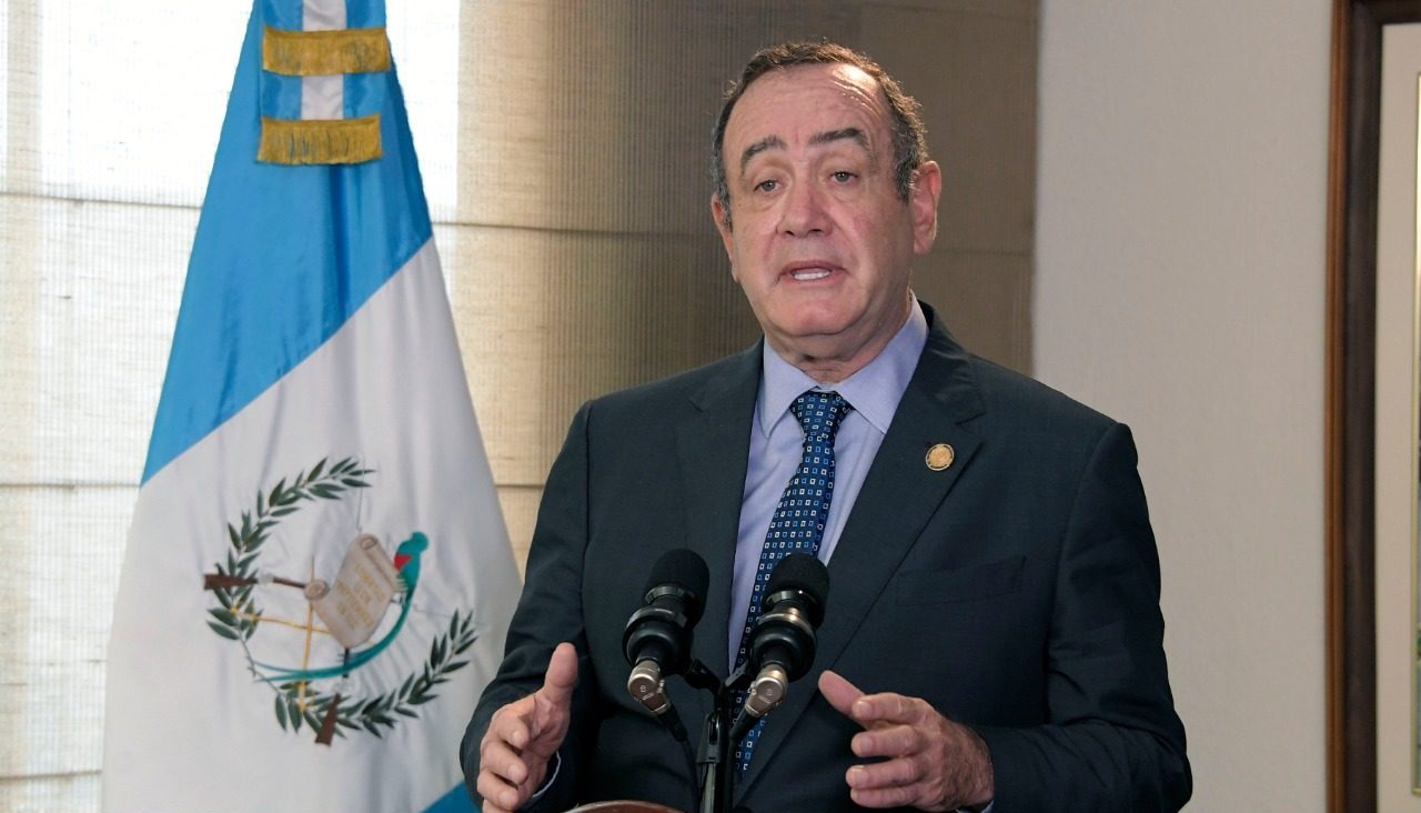 Presidente de la República Alejandro Giamattei