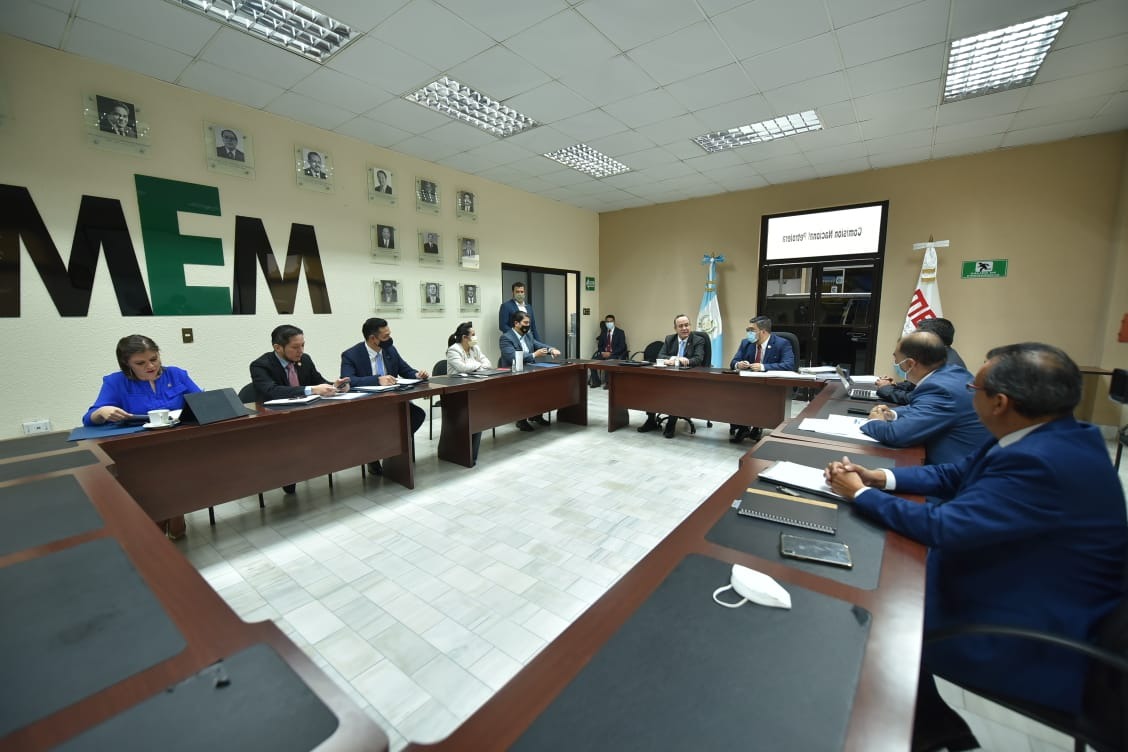 Presidente inicia cuarta gira de visitas a ministerios para conocer avances de planes de trabajo