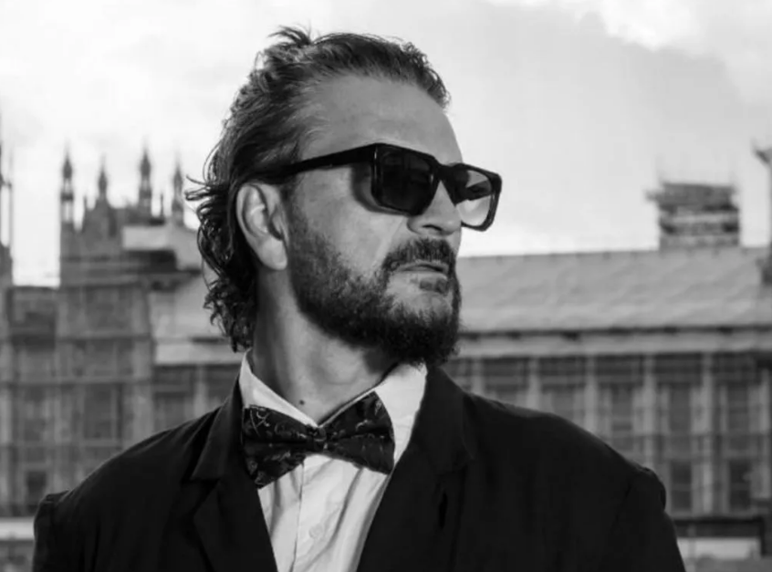 Ricardo Arjona anuncia gira “Blanco y Negro” por Norteamérica para 2022