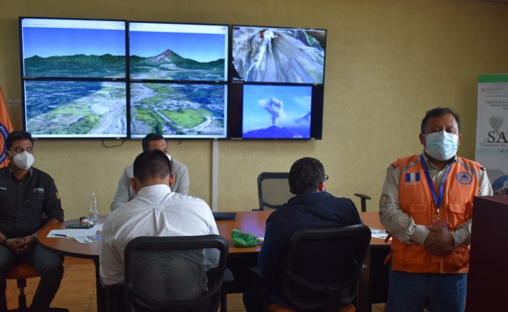 Refuerzan estrategias institucionales ante emergencias causadas por el volcán Santiaguito