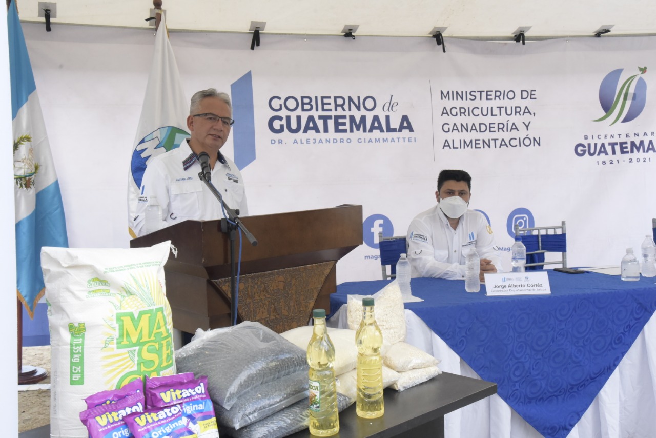 Alimentos por Acciones beneficia a 250 familias de Jalapa