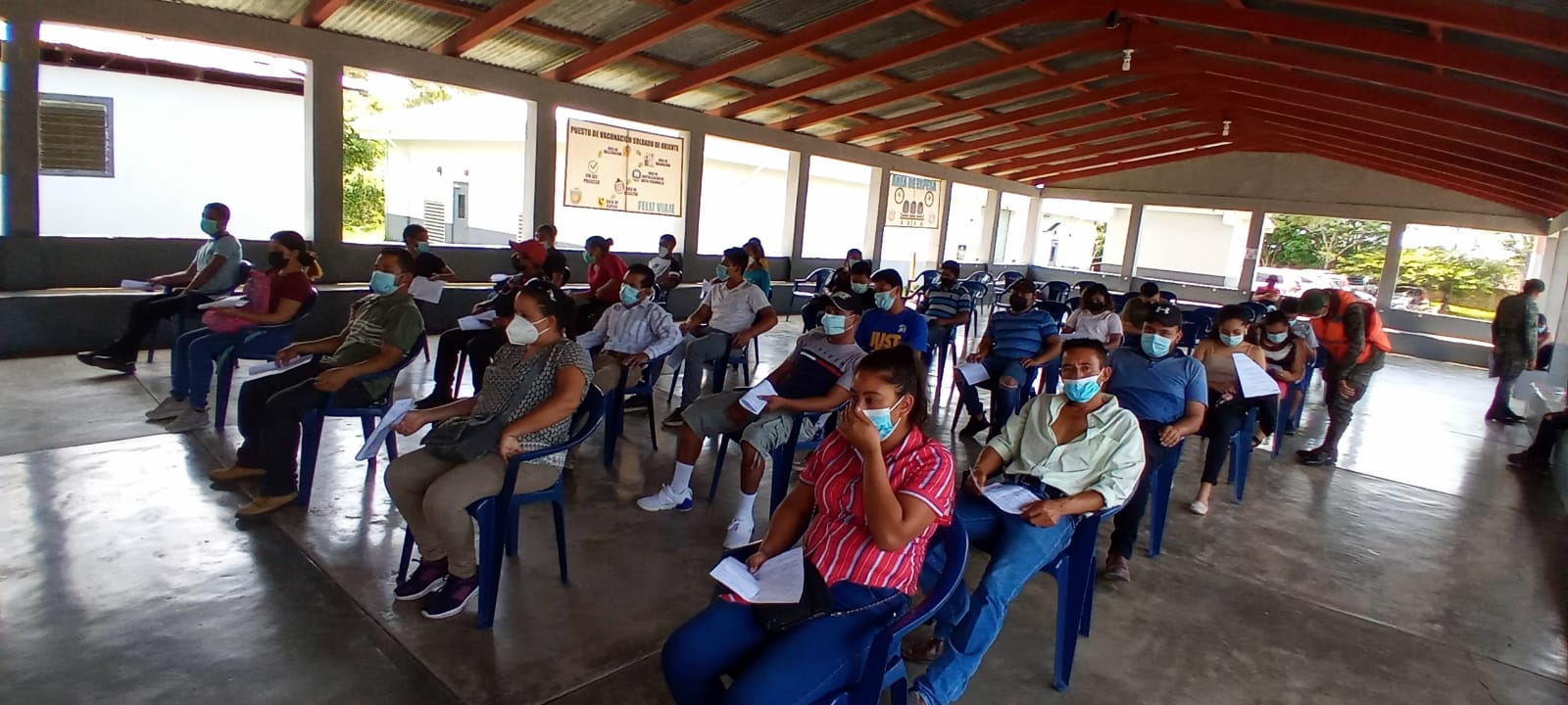 Supervisan puesto de vacunación en Jutiapa
