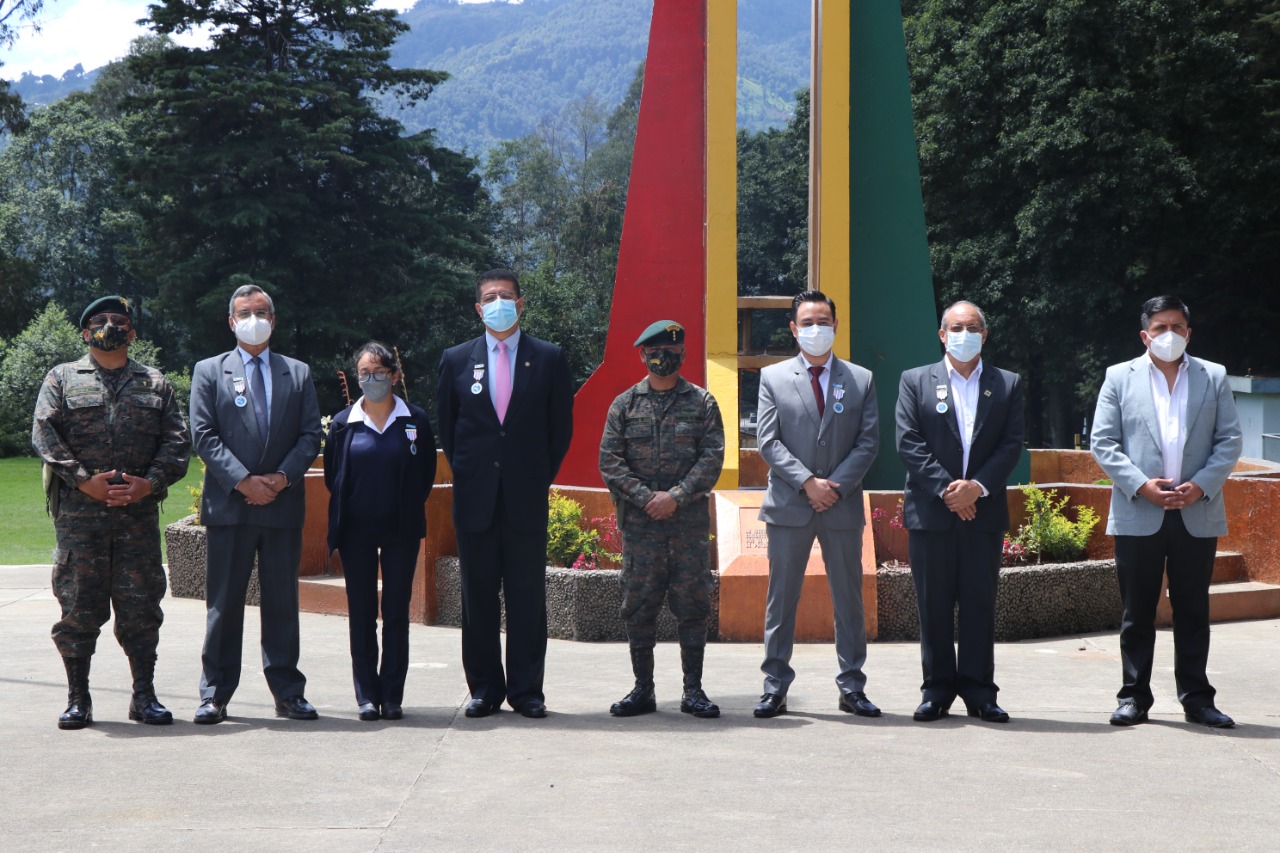 Reconocen labor de funcionarios marquenses en atención de la pandemia