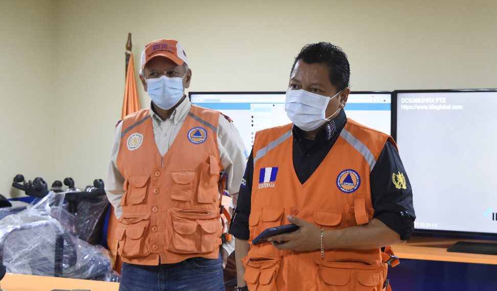 Municipios escuintlecos preparan albergues como prevención por actividad volcánica