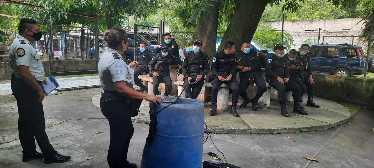 Agentes de la PNC refuerzan capacidades en la prevención del delito