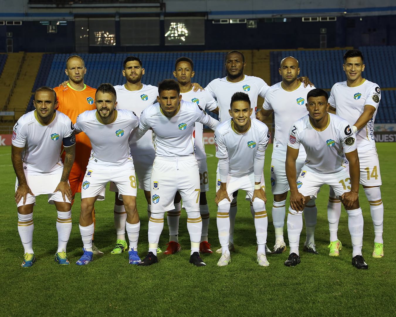 Comunicaciones le gana al Alianza con un extraordinario Kevin Moscoso