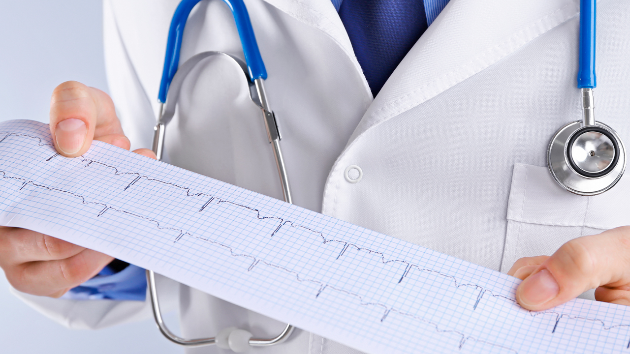 Expertos llaman a pacientes enfermos cardíacos a apegarse a tratamientos