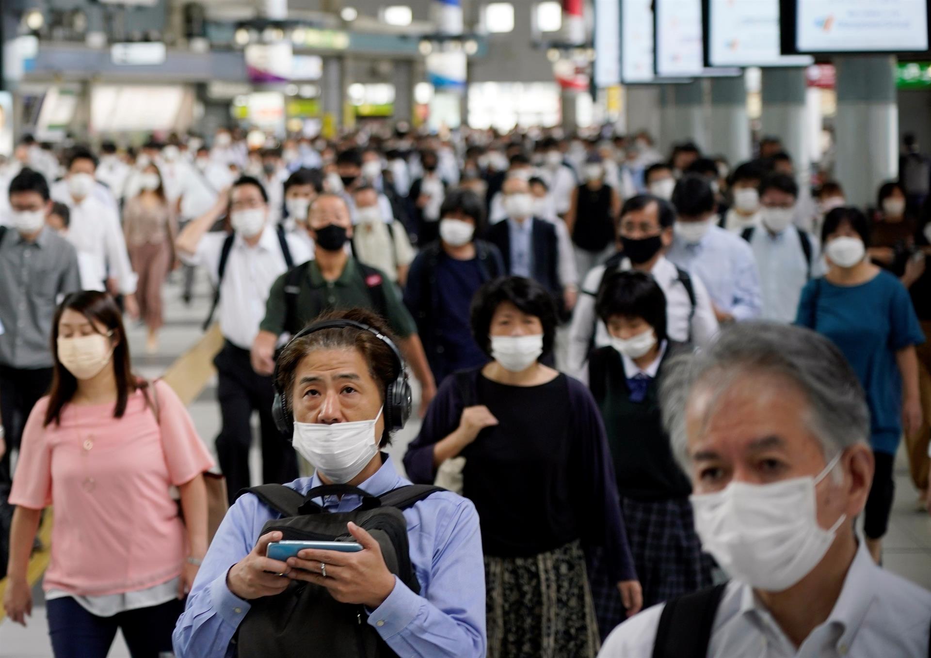 Japón planea levantar la emergencia sanitaria por coronavirus esta semana