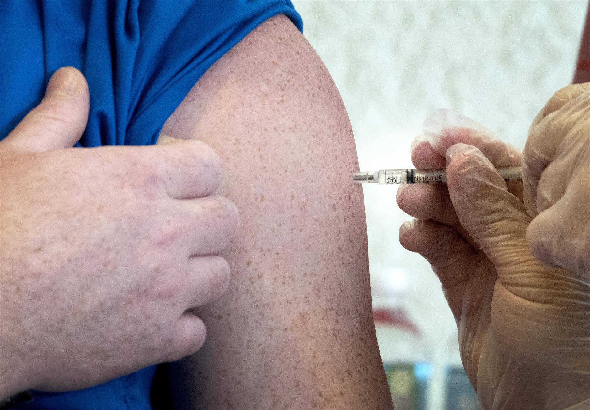 Pfizer prevé el regreso a la “vida normal” en “un año” gracias a las vacunas