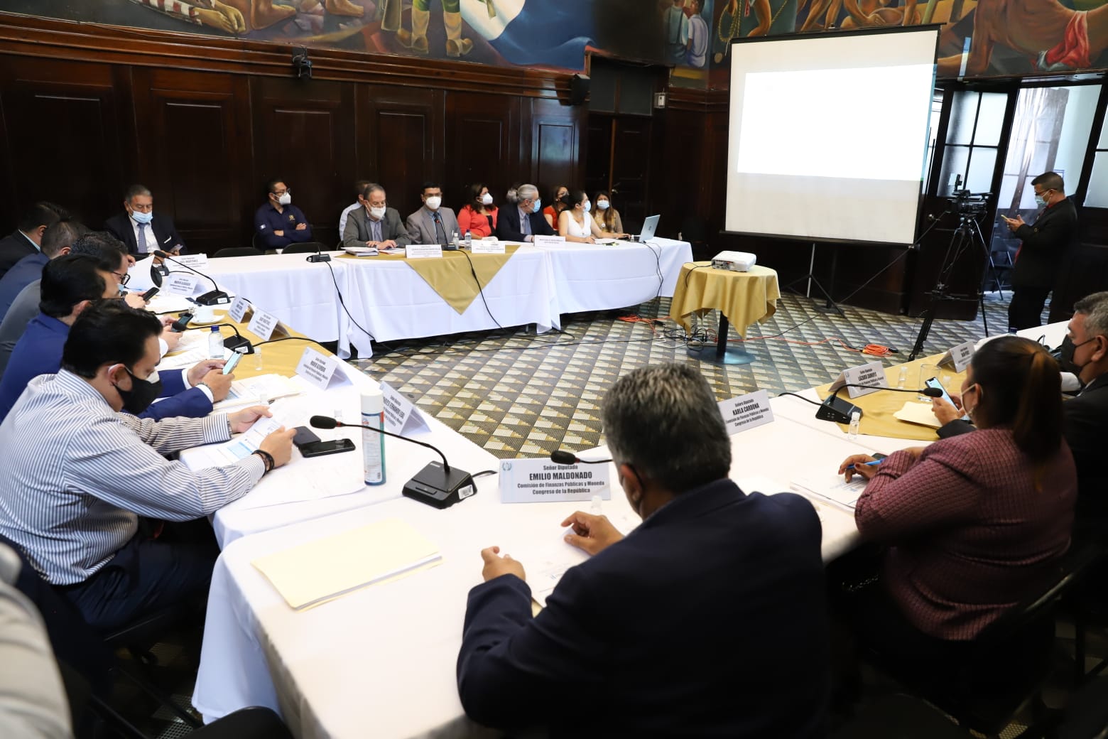 Autoridades de Salud presentan propuesta de presupuesto 2022, en el Congreso de la Republica.