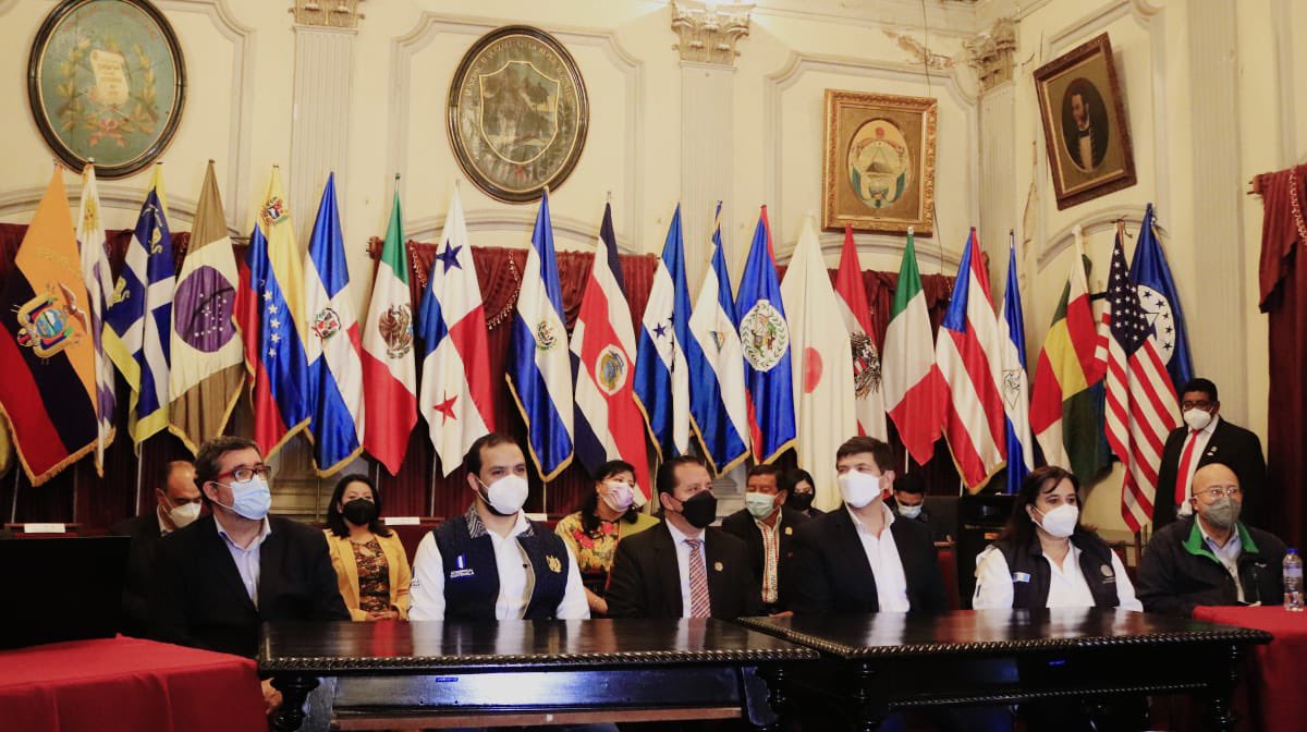 Autoridades presentan el proyecto Centro de referenciación migratoria y de refugio