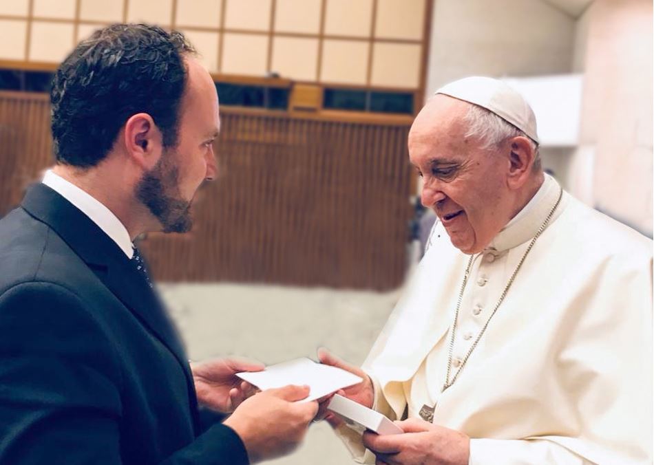 Canciller renueva invitación al papa Francisco a visitar Guatemala
