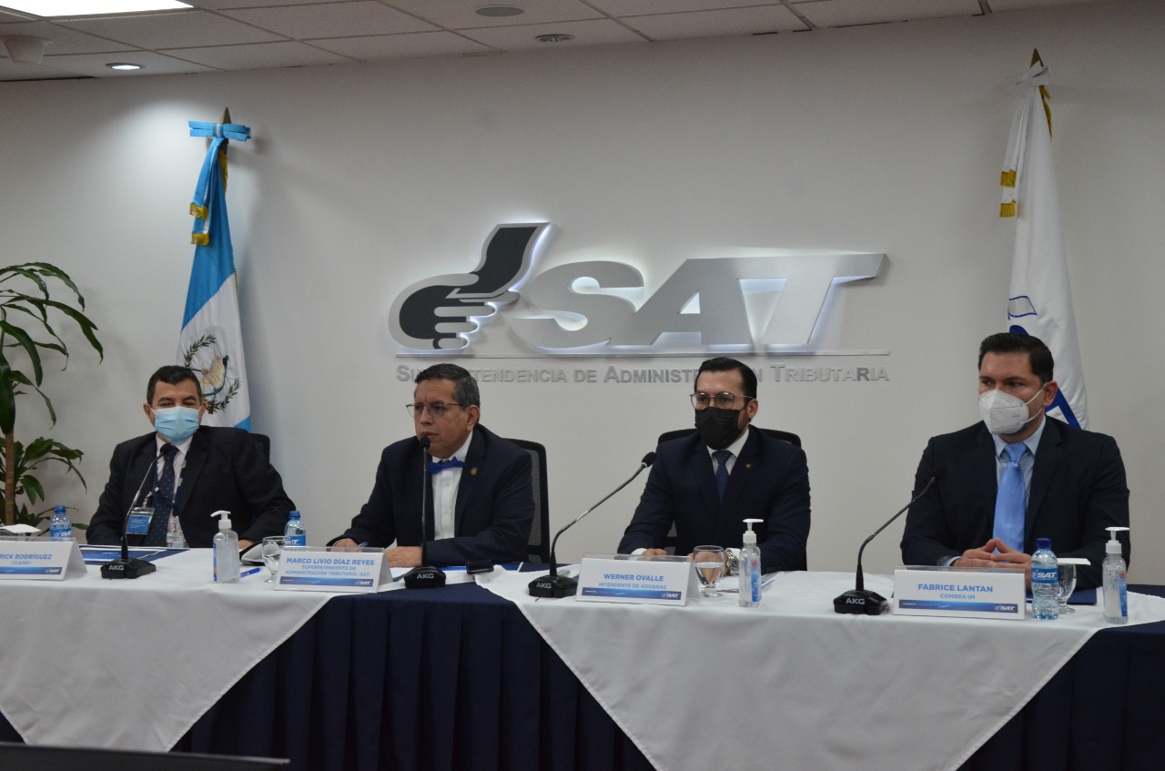 Intendente de la SAT, Marco Livio Díaz