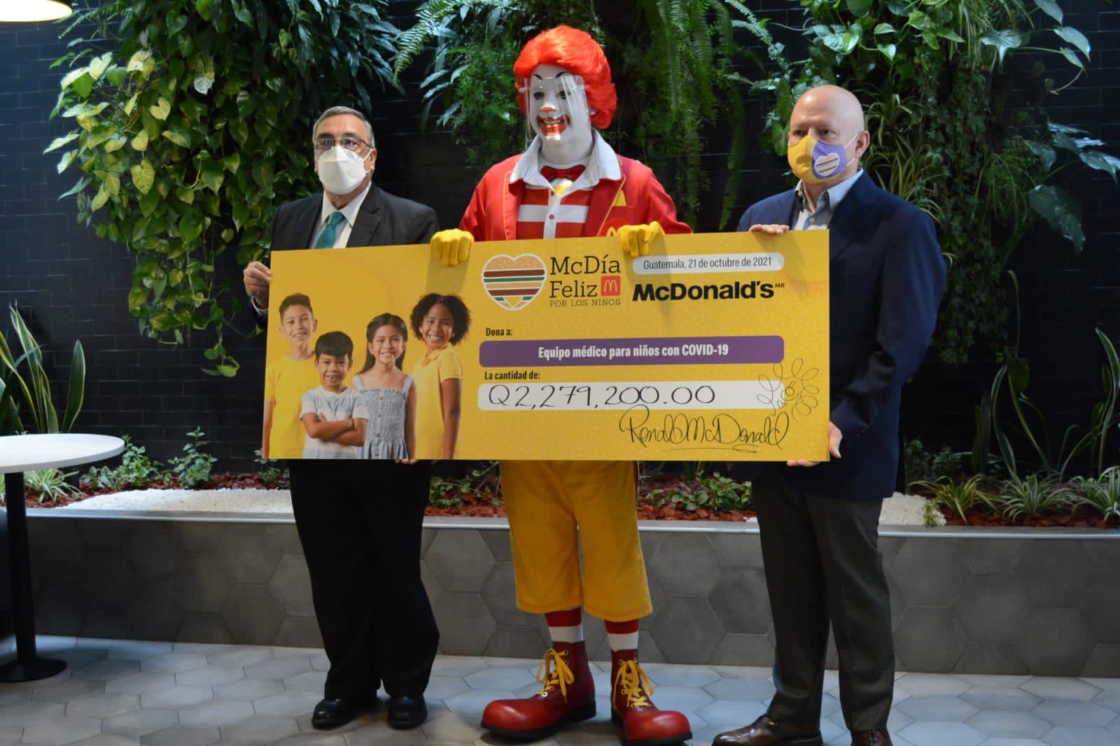 McDonald’s dona más de 2 millones de quetzales para equipo médico