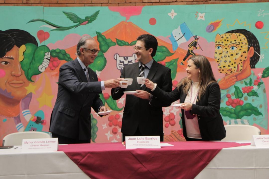 Inguat y Anacafé unen esfuerzos para promocionar turismo a través del café guatemalteco