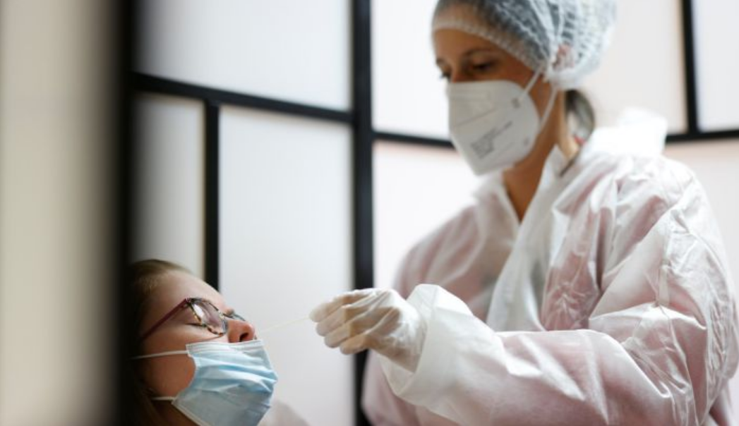 Francia registra aumento de contagios de covid pero sin impacto sanitario