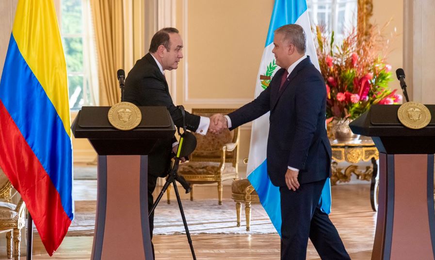 Presidentes de Guatemala y Colombia