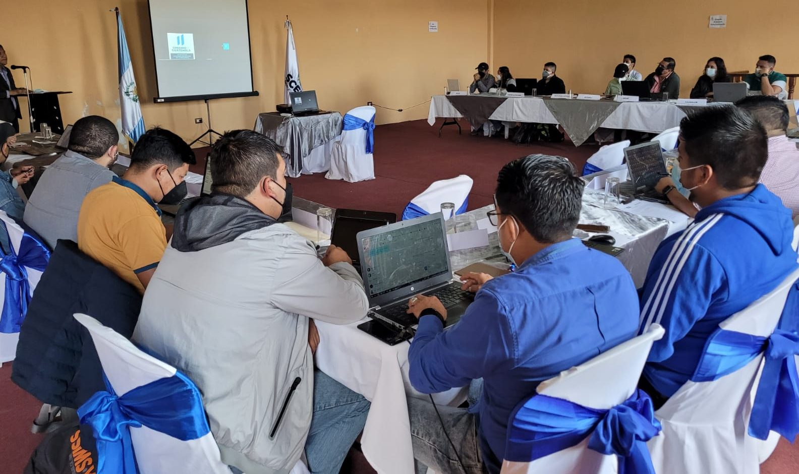 Departamentos de Planificación de municipalidades quichelenses se capacitan en uso del Siprocode