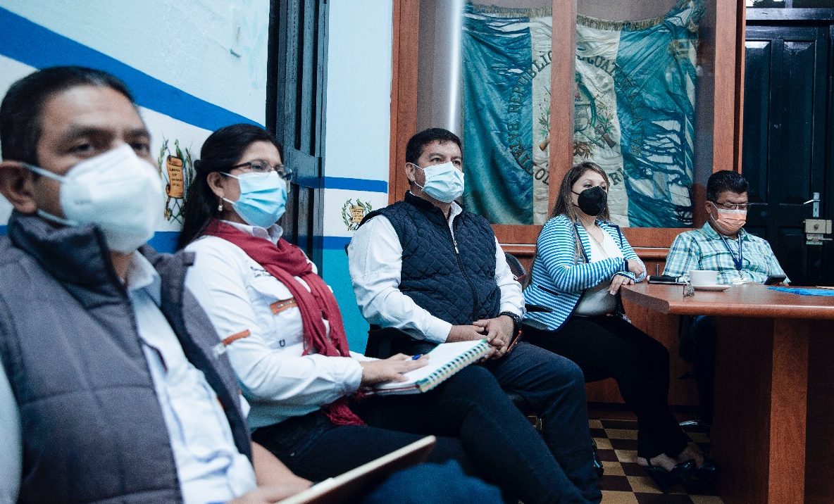 Autoridades coordinan jornada móvil de servicios integrados para San Cristóbal Verapaz