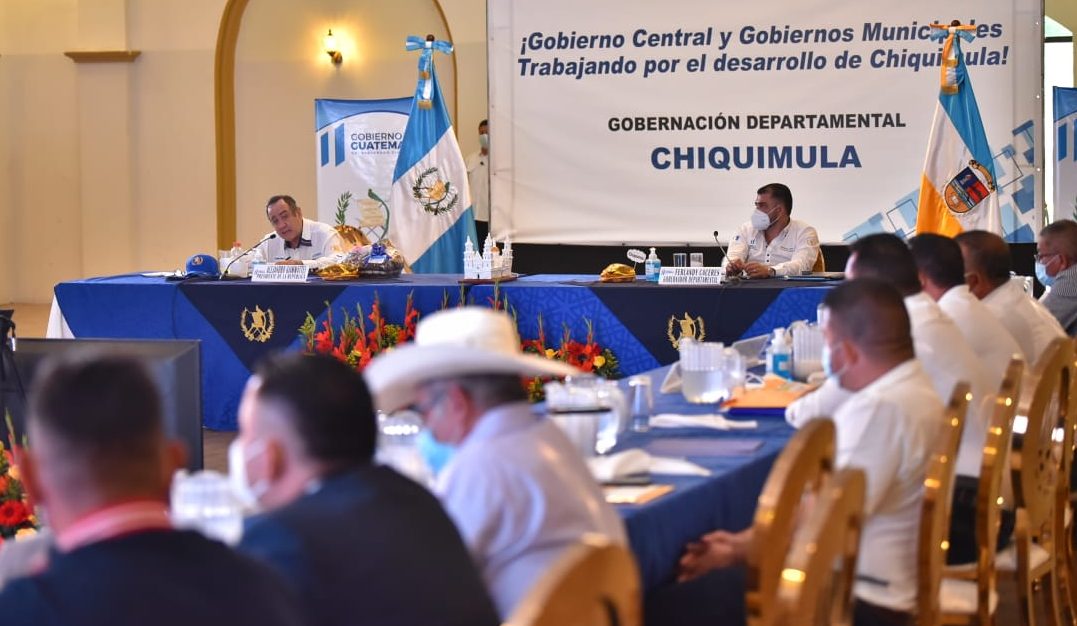 Gira presidencial: Gobierno invierte más de 97 millones de quetzales en el desarrollo de Chiquimula