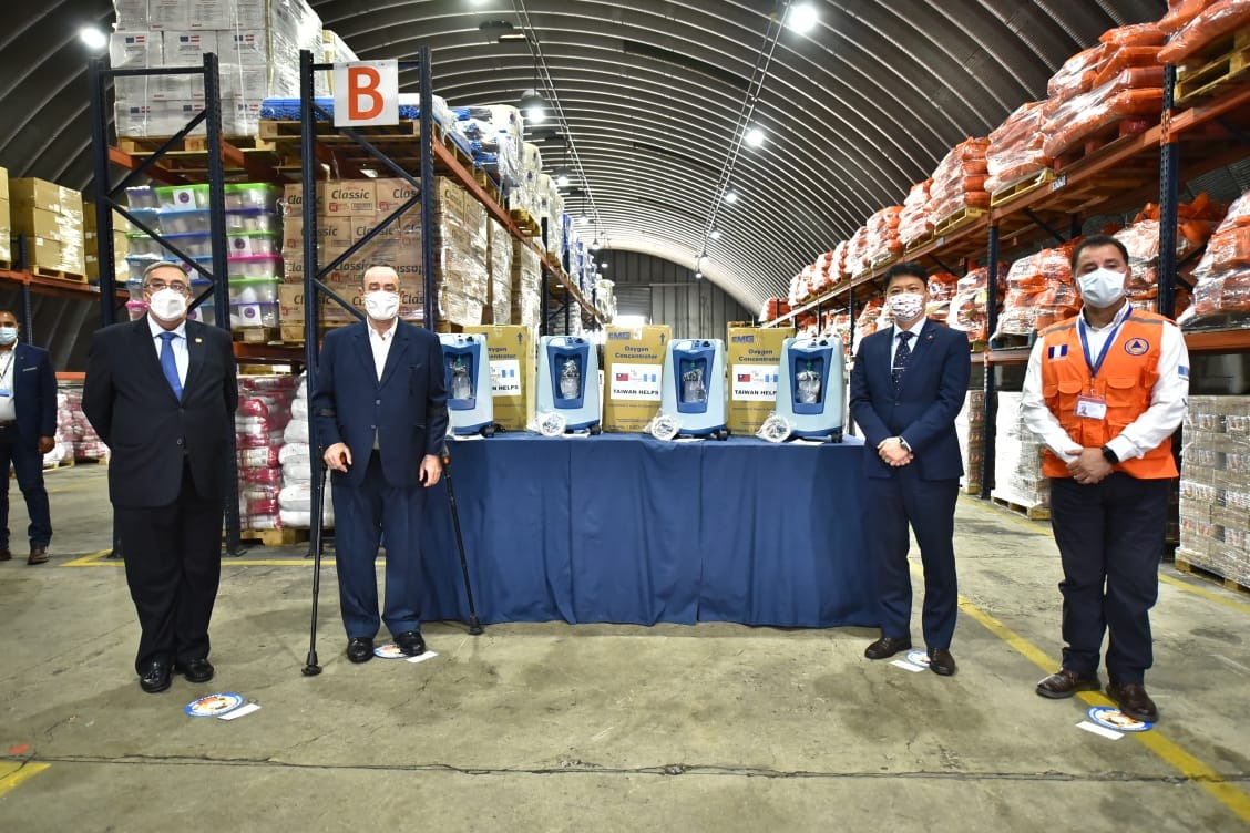 Guatemala recibe donación de 100 concentradores de oxígeno por parte de República de China (Taiwán)