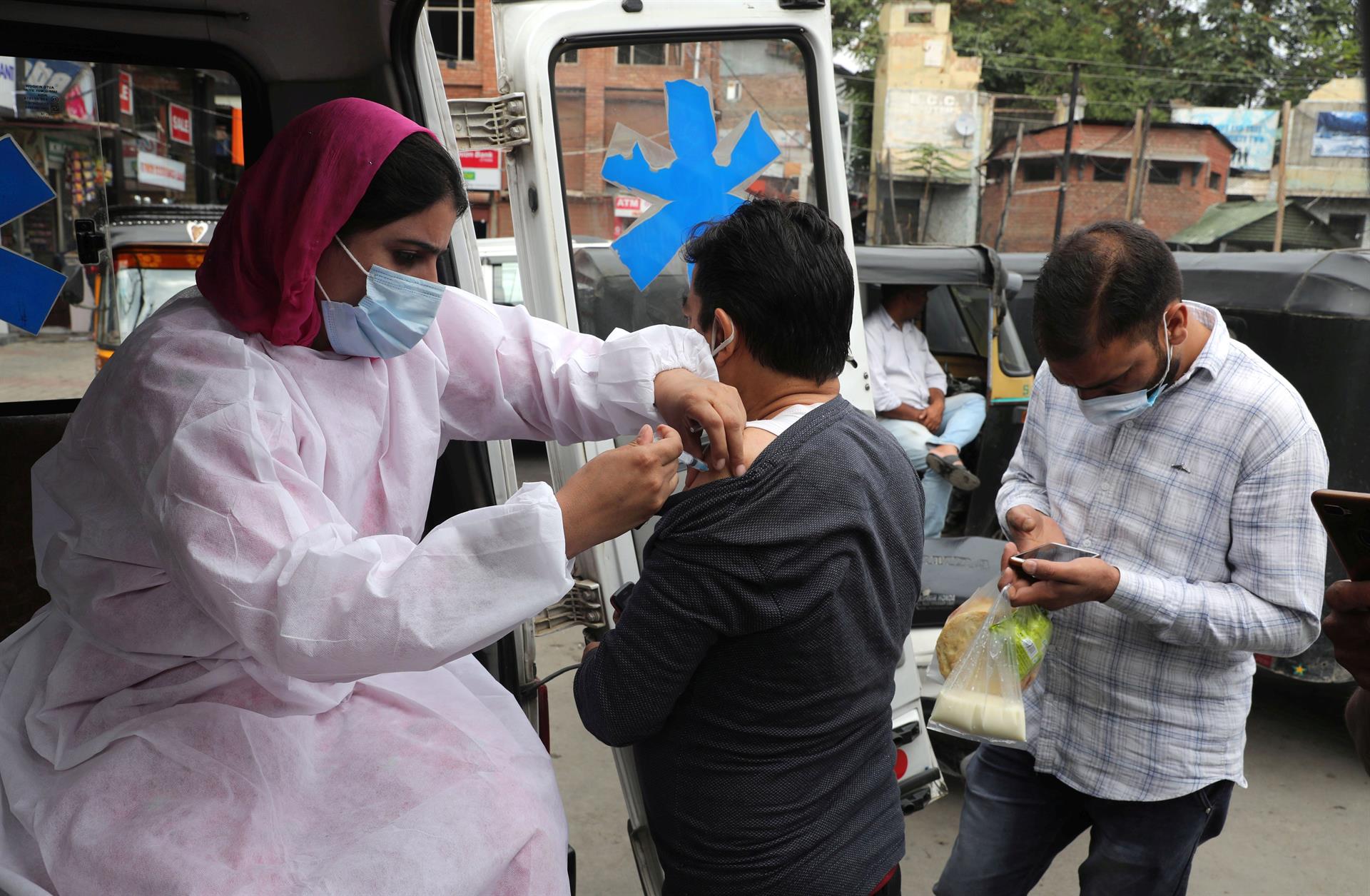 India anuncia la reapertura de sus fronteras para los turistas extranjeros