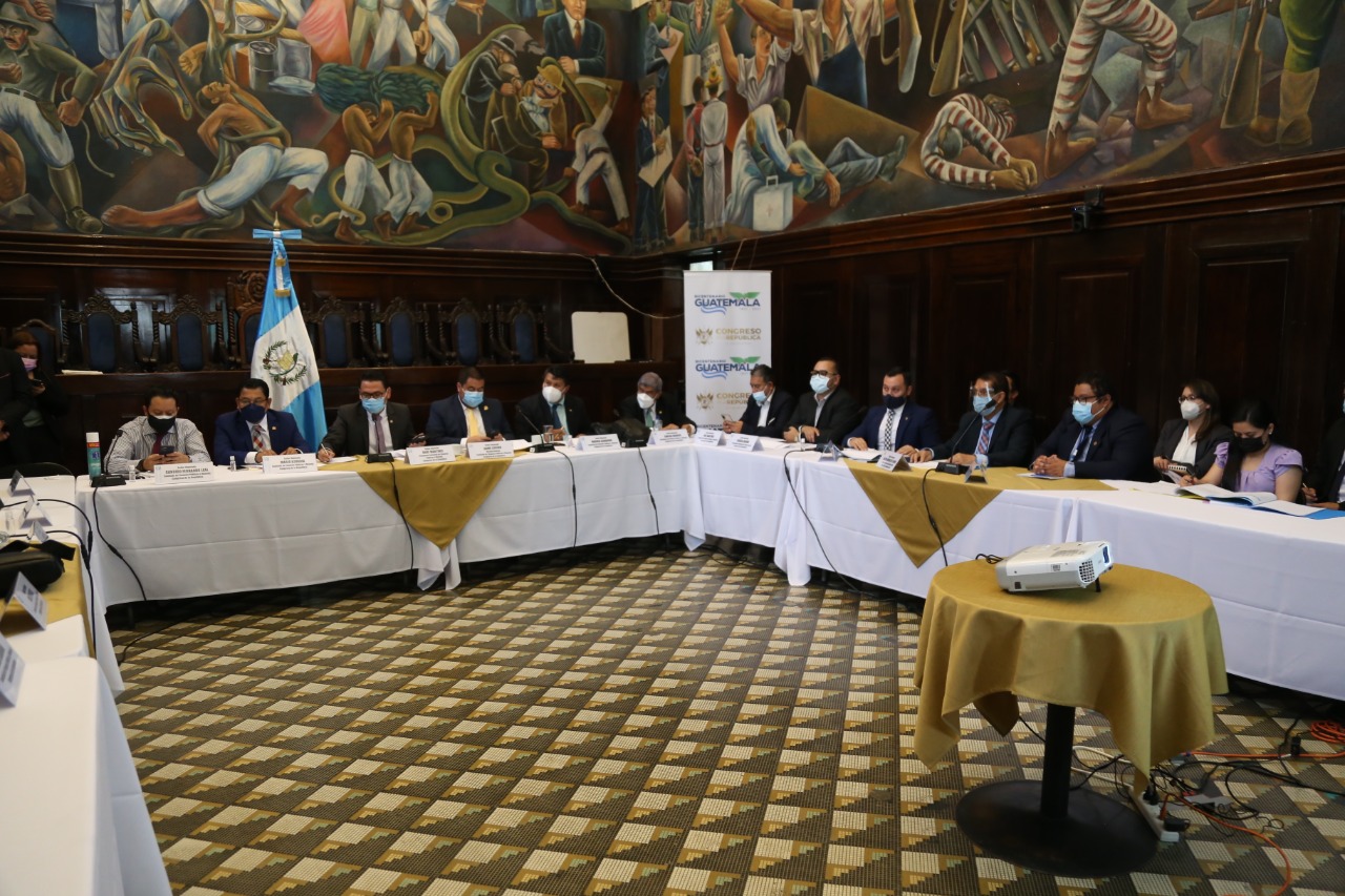 Presupuesto 2022: Gobernación incluye plan de dignificación de la PNC, proyectos de prevención y seguridad