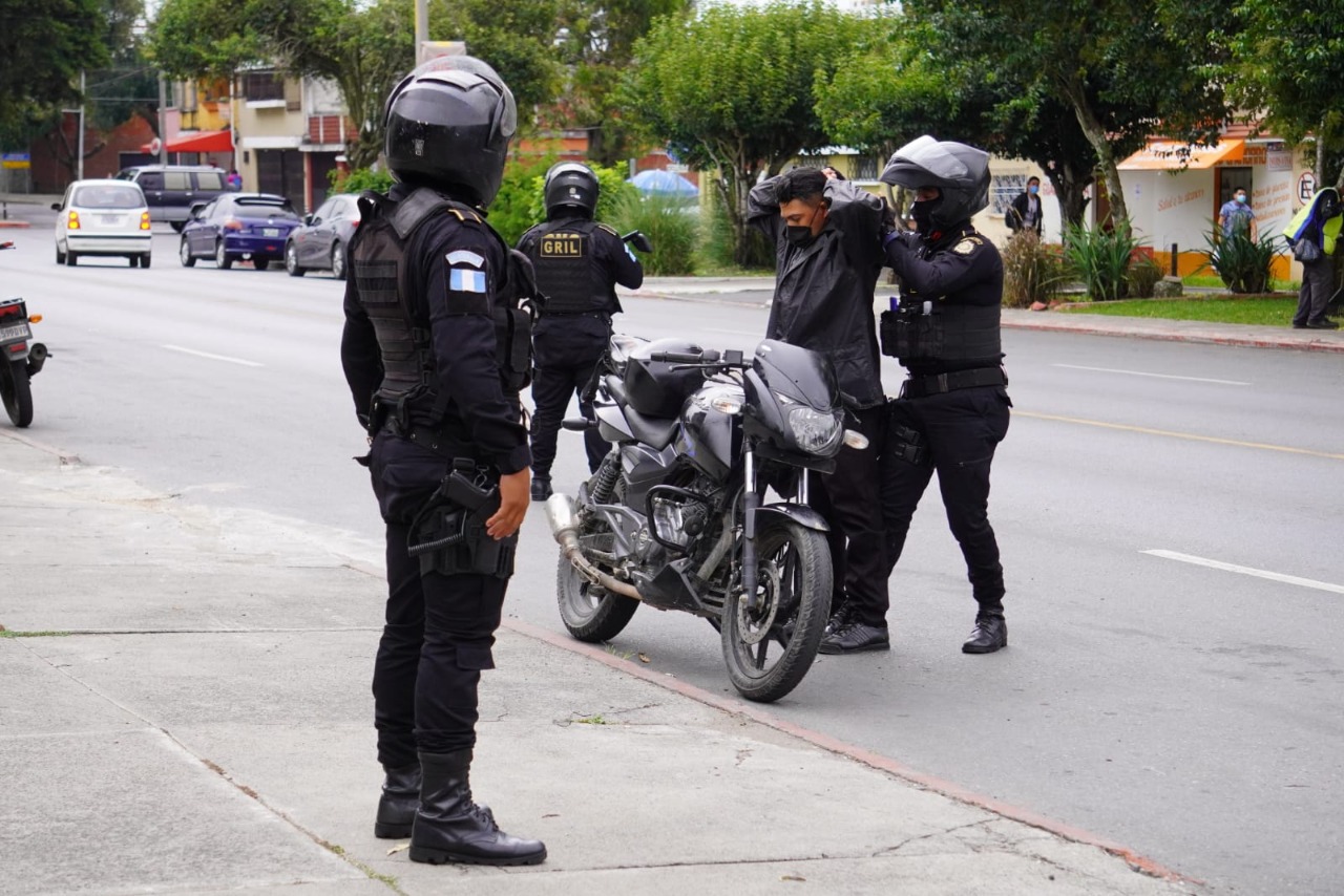 Despliegan más de 42 mil agentes de la PNC durante fin de semana largo