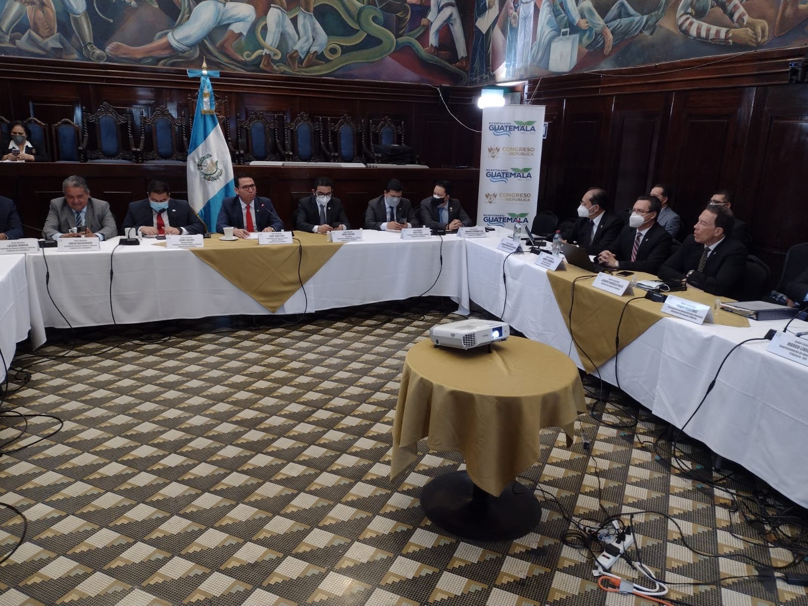 Presentan avances en análisis de propuesta de presupuesto 2022