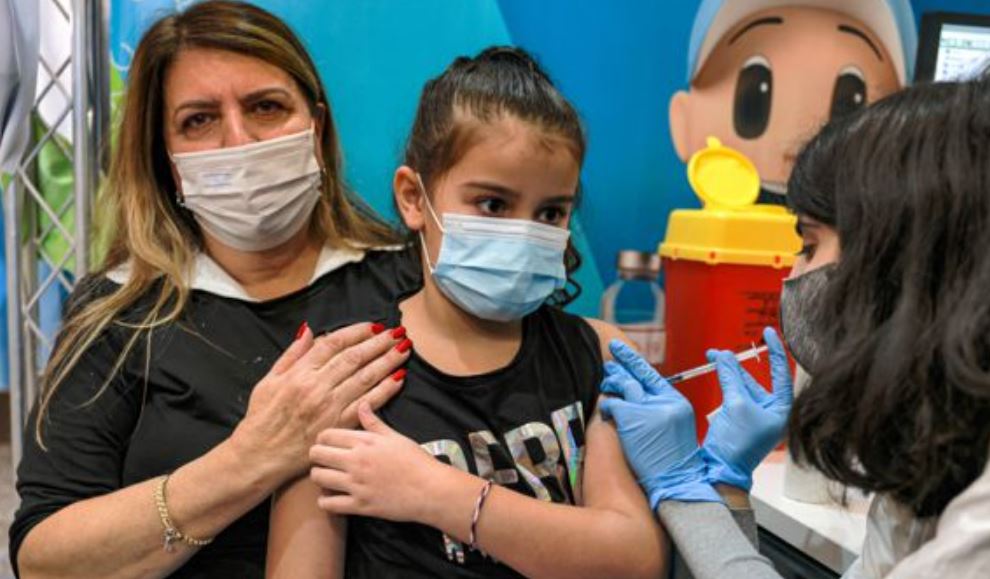 Comienza la campaña de vacunación de niños de entre 5 y 11 años en Israel